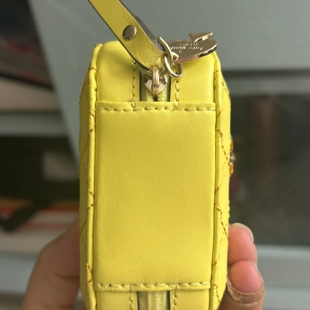 NWT Kate Spade pineapple coin pouch